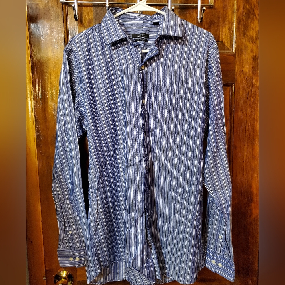 Marc Anthony Button Down